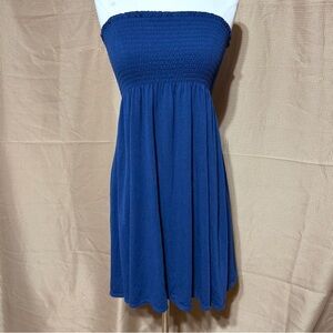 Derek Heart Strapless Smocked Dress in Navy